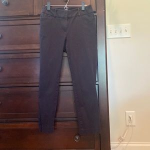 Curvy, skinny ankle pants. Black. LOFT outlet. Sz 2.